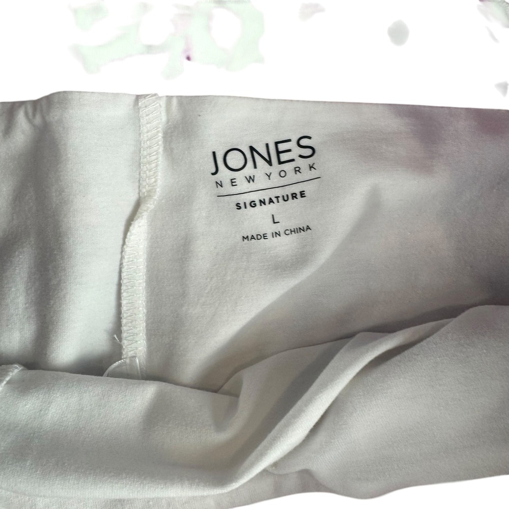 Jones New York Signature Purple White Floral Skort Size L Pockets Stretch Skirt - Picture 4 of 6